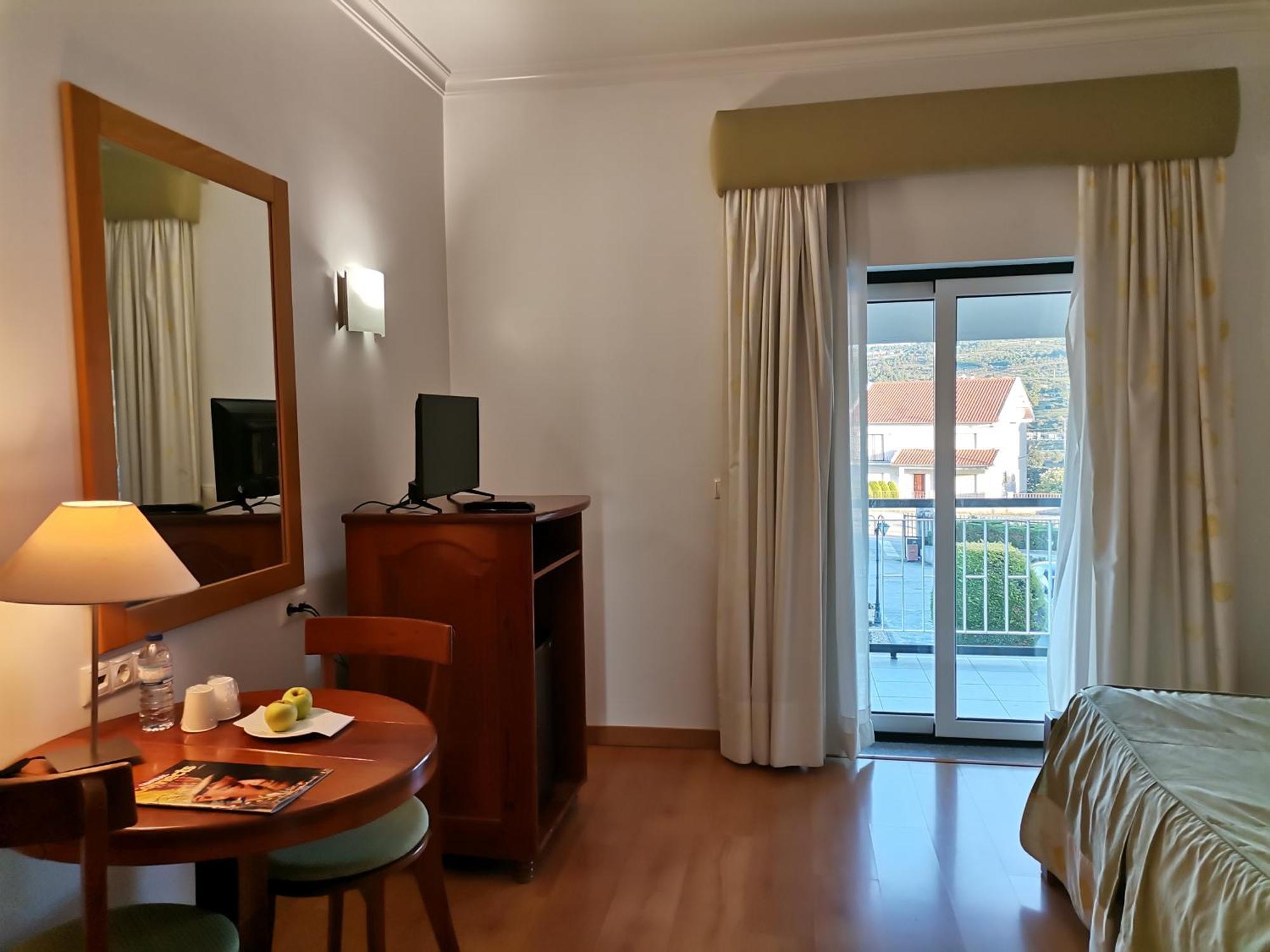 Hotel Quinta Dos Cedros เซลอริโก ดา เบรา ภายนอก รูปภาพ